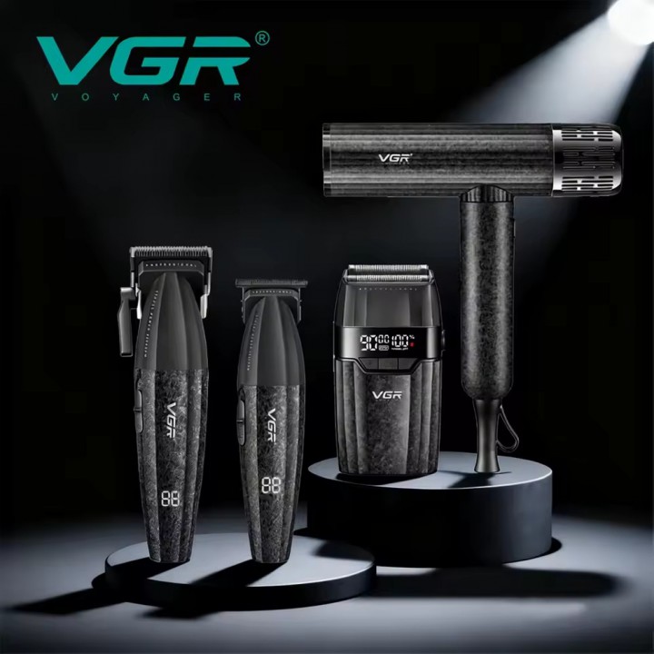 Комплект VGR 4 в 1 V-640 S4 BLACK, машинка для стрижки (clipper), тример, електробритва (шейвер), фен